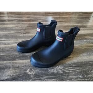 Hunter Women's Matte Black Boots Original Short Chelsea Booties US 8